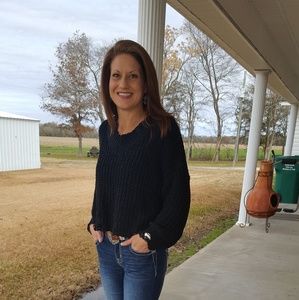 Meet your Posher, Melissa